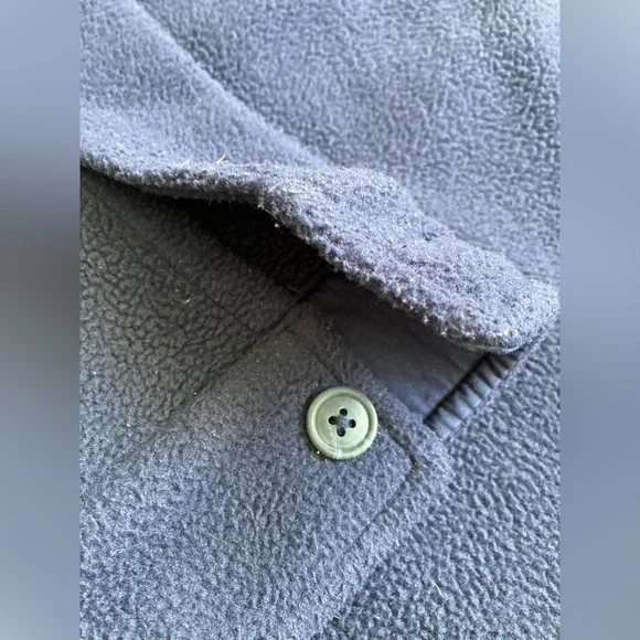 GAP Teen Button-Up Shacket - Picture 7 of 13